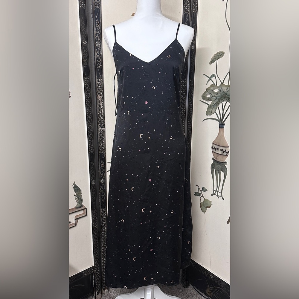 Honey Punch black Floral Dress